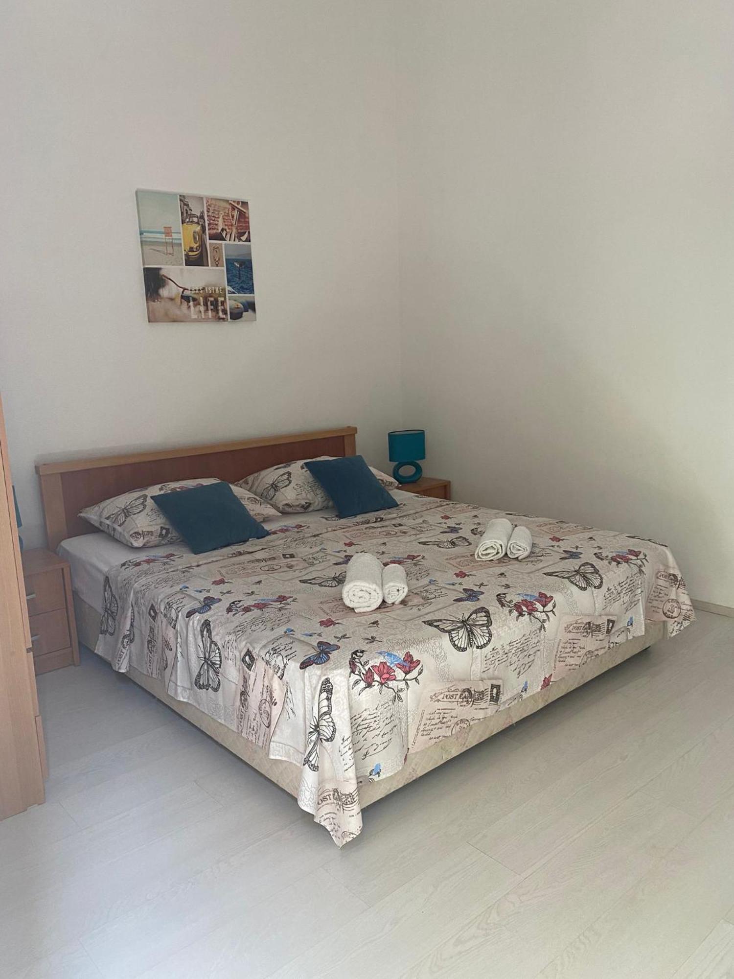 Apartments Jonjic Vodice Buitenkant foto