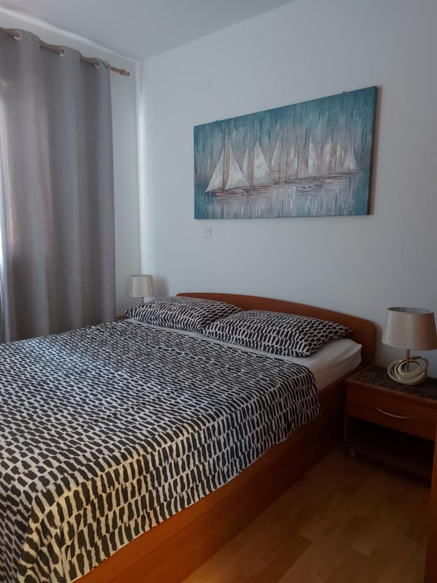Apartments Jonjic Vodice Buitenkant foto