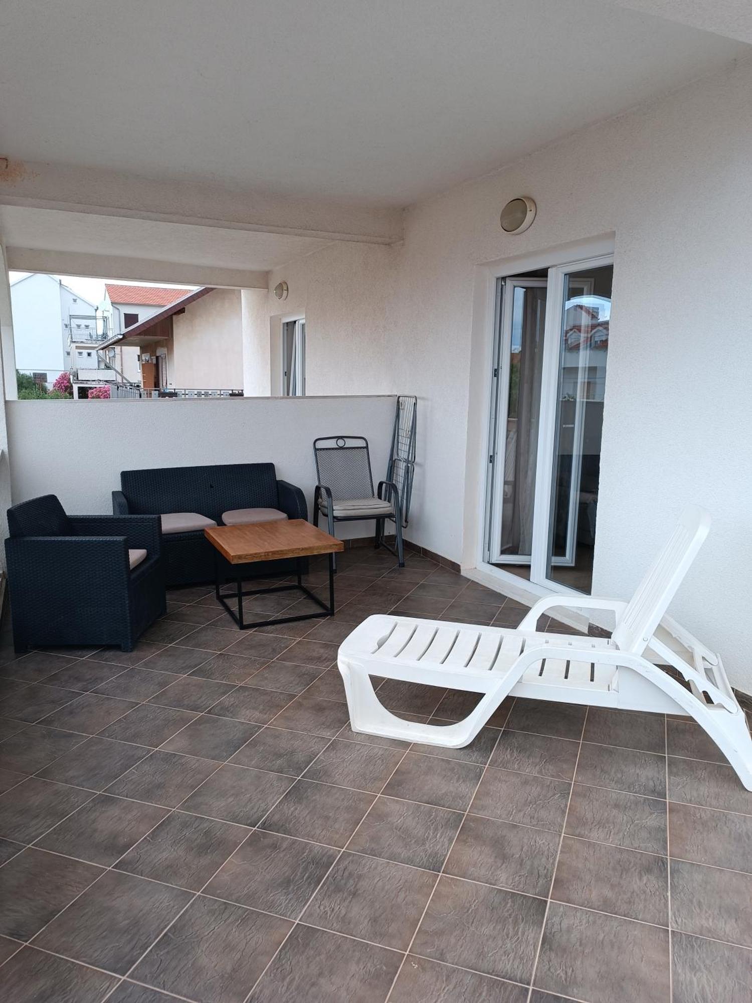 Apartments Jonjic Vodice Buitenkant foto