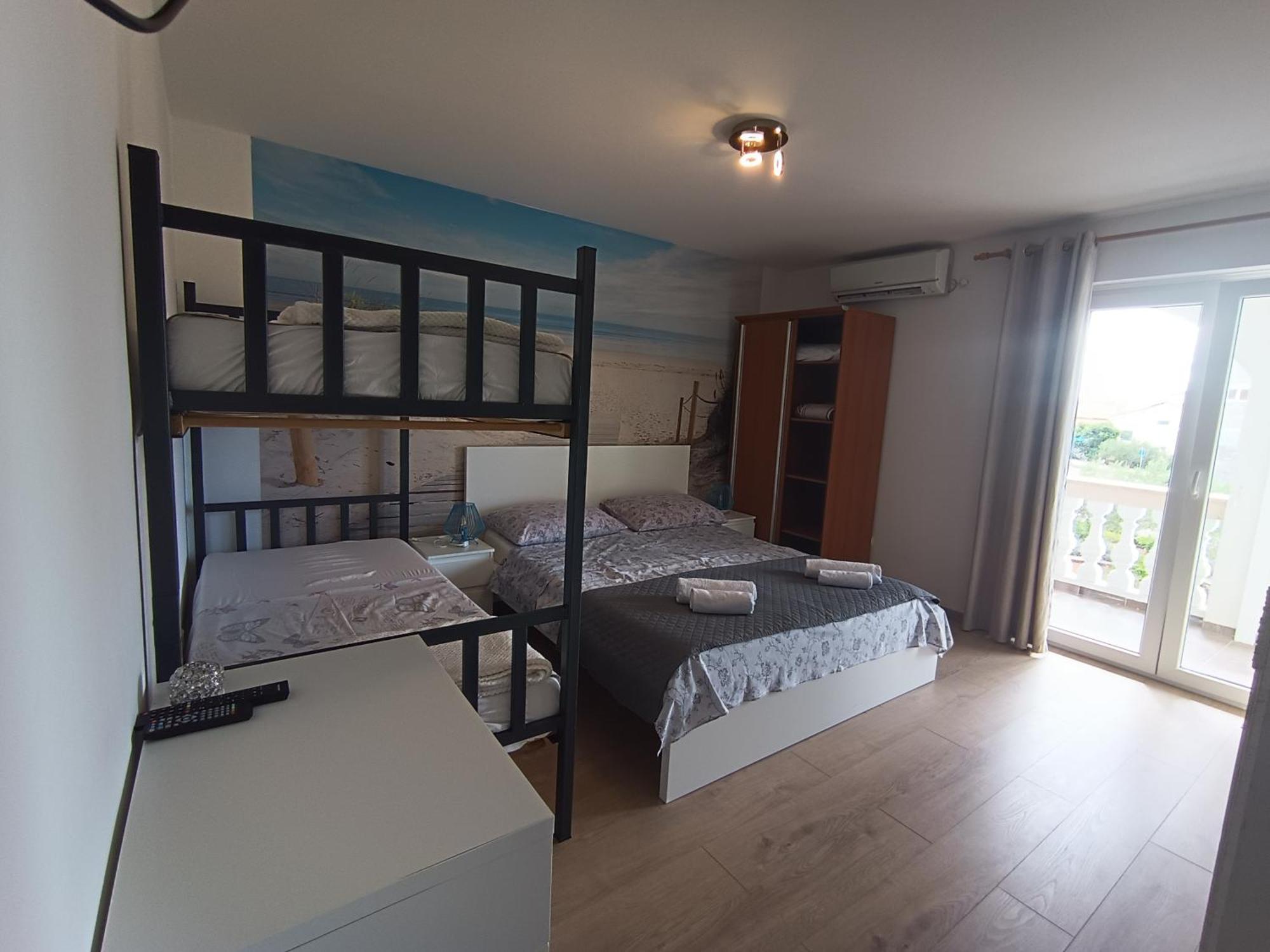 Apartments Jonjic Vodice Buitenkant foto
