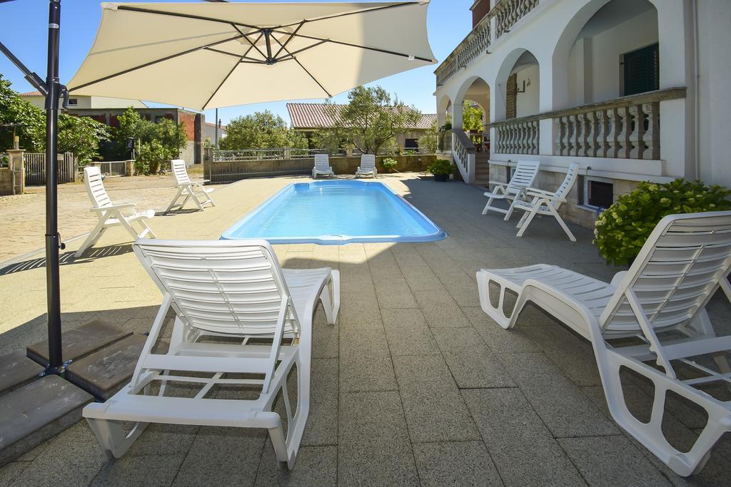 Apartments Jonjic Vodice Buitenkant foto