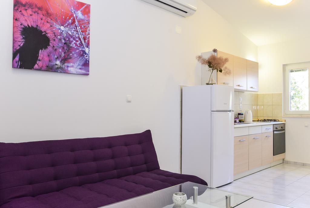 Apartments Jonjic Vodice Buitenkant foto